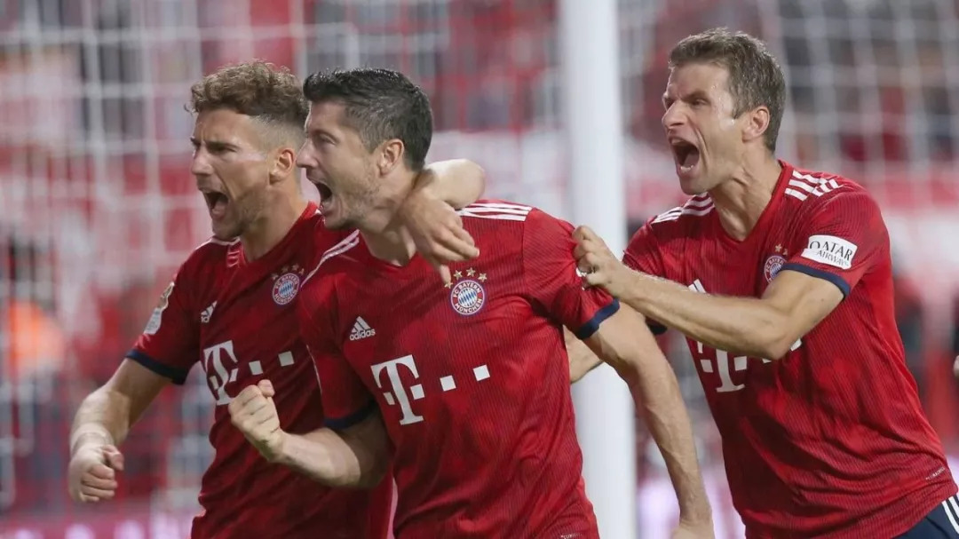 德甲射手榜格局生变,替补奇兵戴帽改写排名